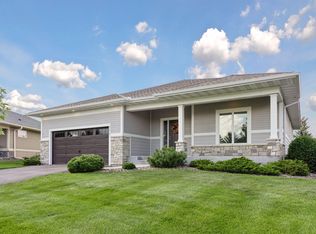 5174 Sundial Ln, Woodbury, MN 55129