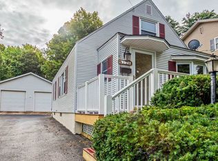 126 Foster St, Burlington, VT 05401