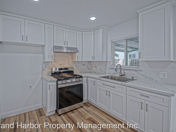 4th image of 3462 Redondo Beach Blvd APT 2