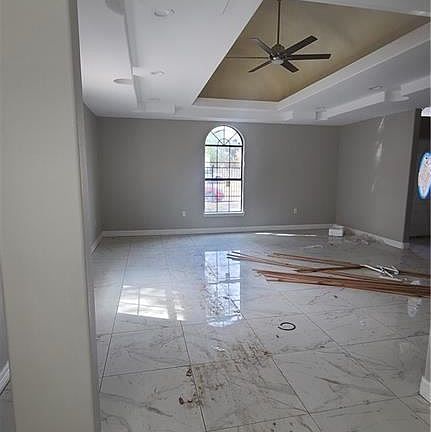 5th image of 2903 New York Dr