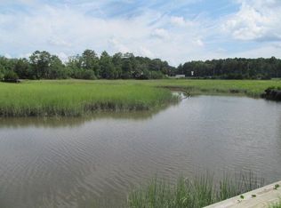 150 Riverside Rd, Brunswick, GA 31520