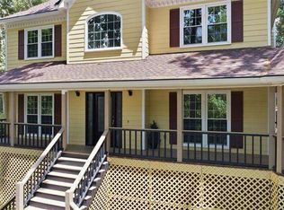 232 Nacoochee Dr, Woodstock, GA 30188