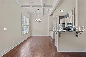 3 bed, 2.0 bath, 1455 sqft, $2,600 — Photo 3