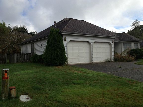 2nd image of 820 Cultus Mountain Dr
