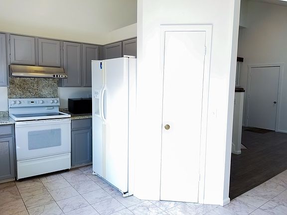 5th image of 5127 W Arkansas Ave