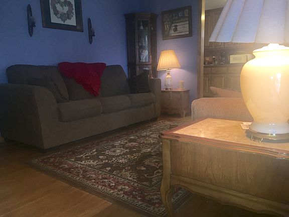 3rd image of 114 Krantz Ct