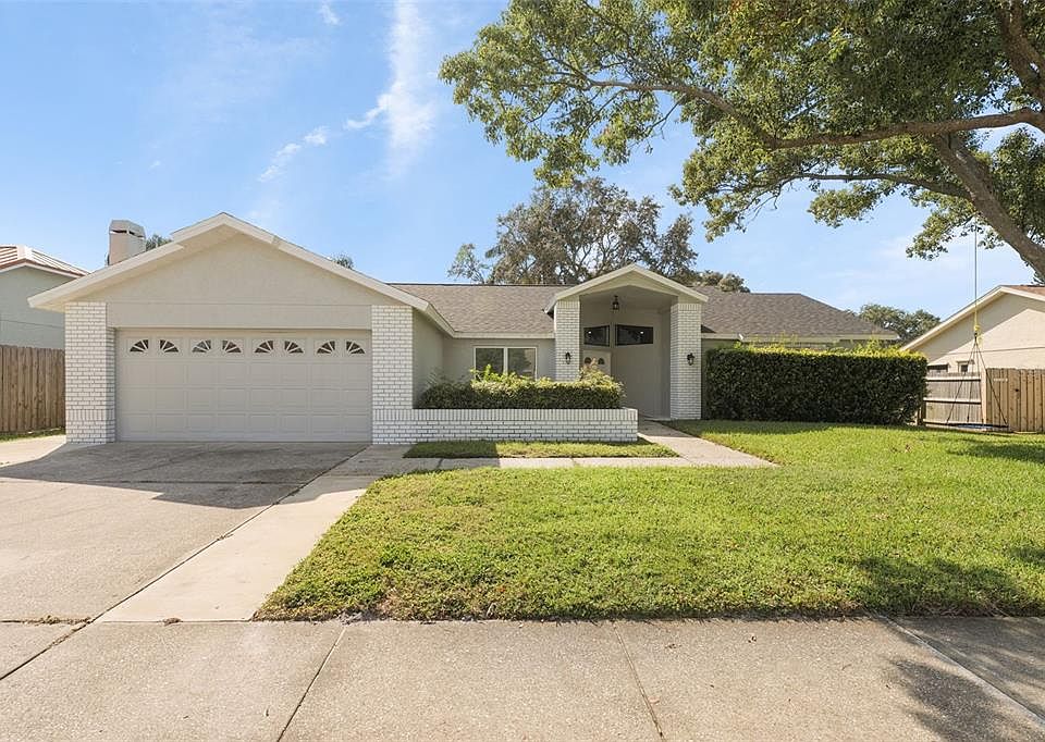 1st image of 2071 GLENBROOK DRIVE