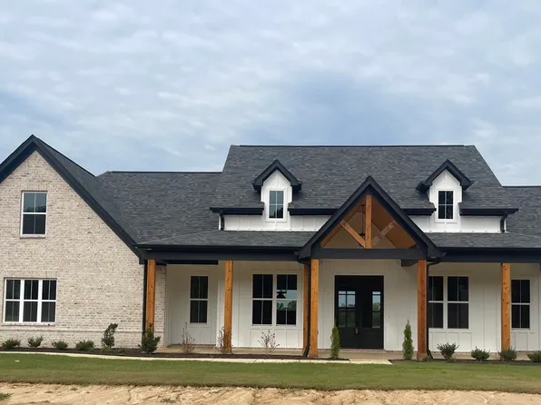 3719 Watson Desoto Rd, Byhalia, MS 38611