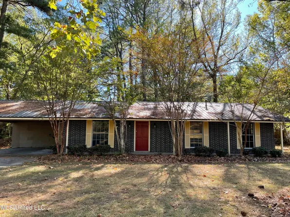 3065 Suncrest Dr, Jackson, MS 39212