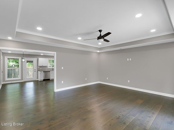 3rd image of 4103 Handley Ave