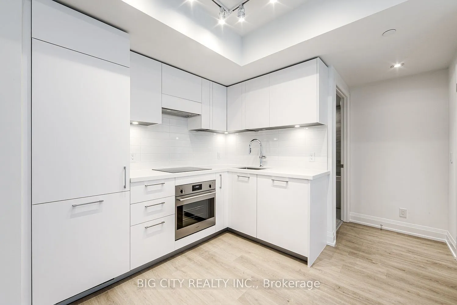 1 bed, $2,250 — Photo 4