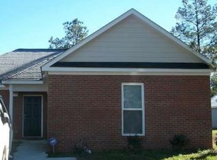 202 Cloud Ln, Albany, GA 31721
