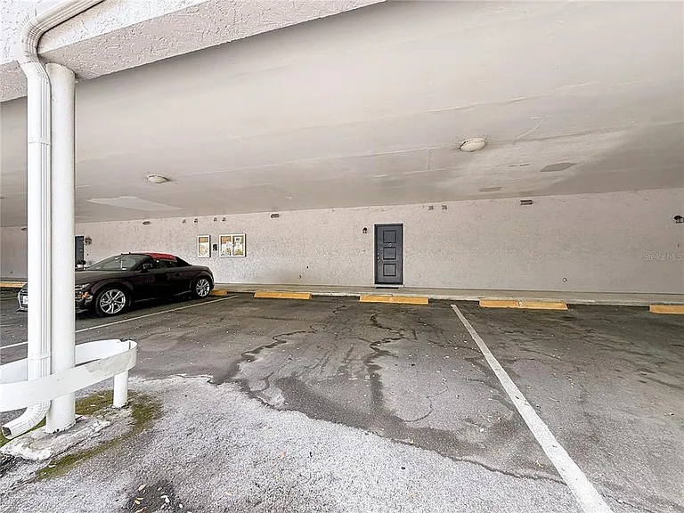 4405 W Fair Oaks Ave #18 — Photo 13