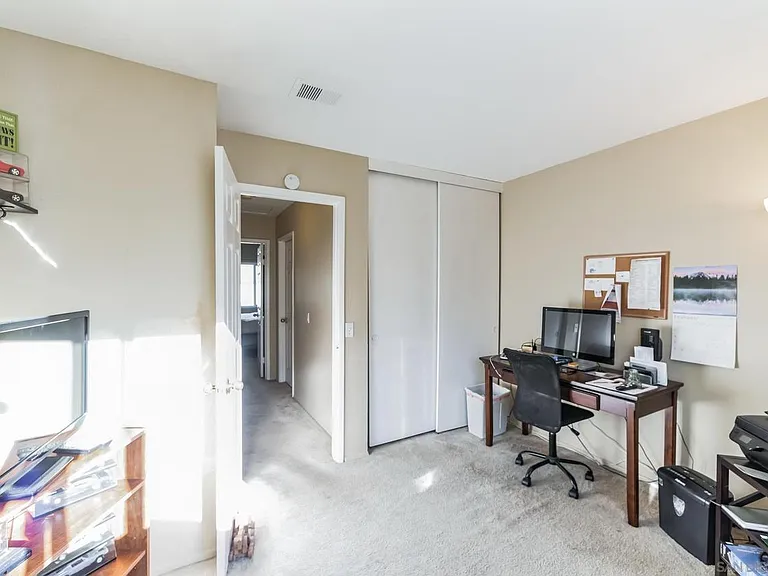 12108 Wilsey Way — Photo 11