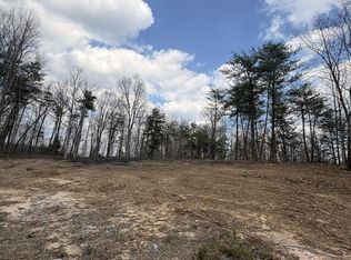 3 Claysville Rd, Crossville, TN 38571