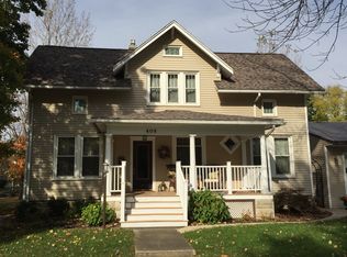 408 W Pine St, Fairbury, IL 61739