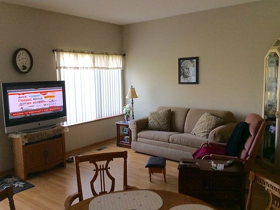 2nd image of 221 Nicole Dr Unit D