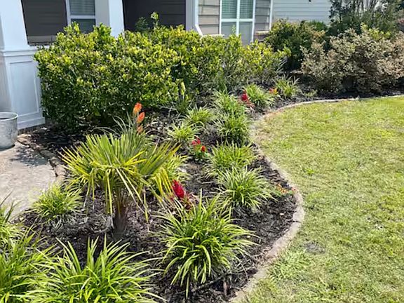 2nd image of 625 Julia Dr