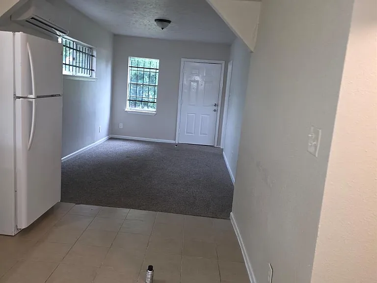 242 Bolden St — Photo 14