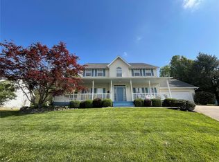 3265 Tanglebrook Dr, Shiloh, IL 62221