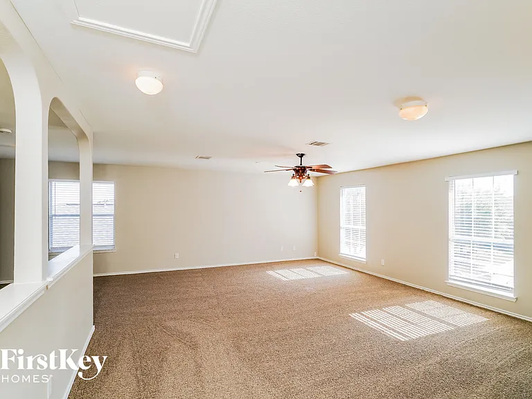 9538 Shetland Ct — Photo 7