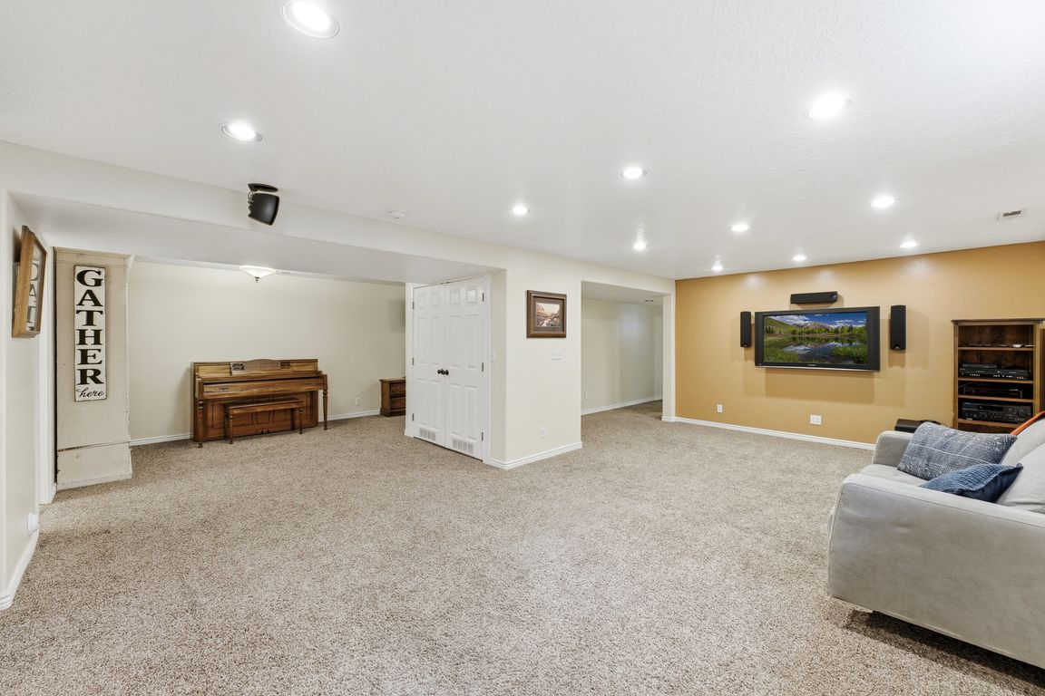 next background image