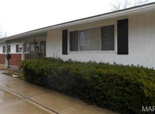 6440 Bradley Ave, Saint Louis, MO 63139