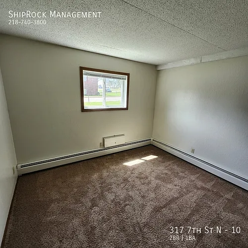 411 7th St N #10 Photo 1
