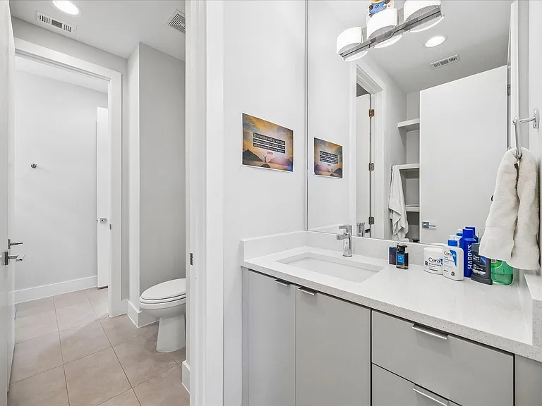 4532 Sunburst St — Photo 14