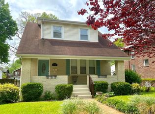 6750 Bartmer Ave, Saint Louis, MO 63130