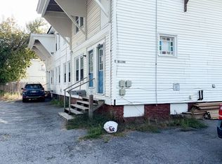 8 Bellevue St APT 1, Winslow, ME 04901