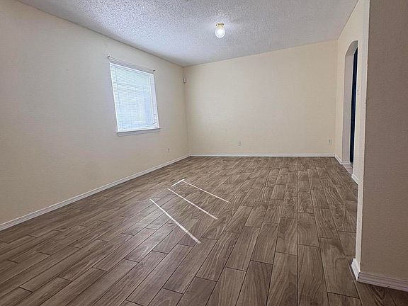 3rd image of 2333 Hannah Leigh St