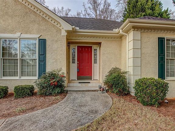3rd image of 4760 Meadowlark Dr SE