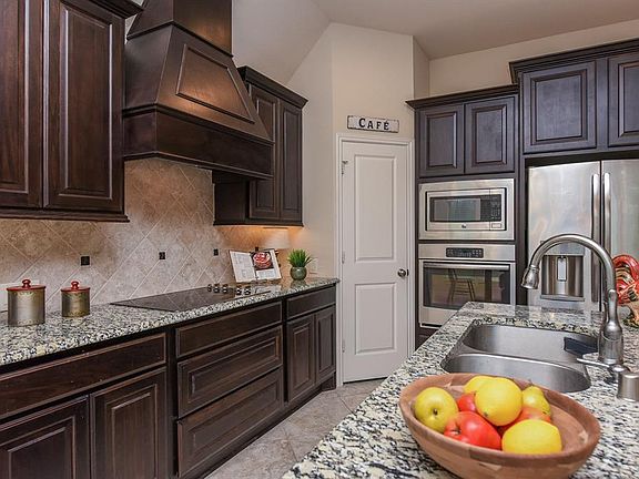 5th image of 3416 Sterling Garden Ln