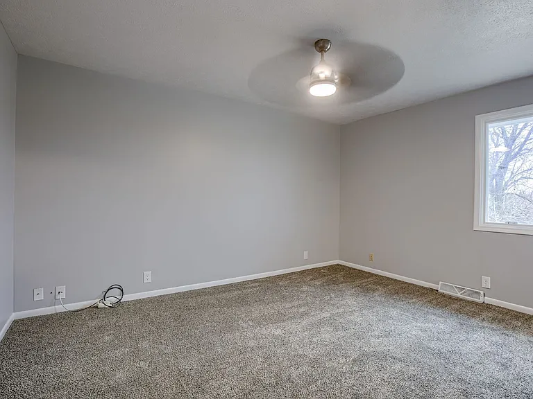 12511 Patrick Cir — Photo 15