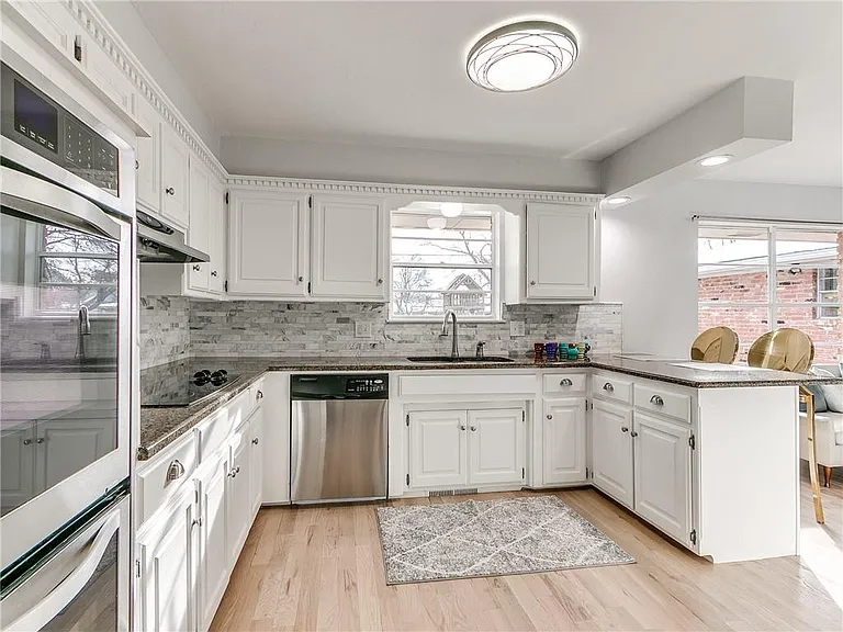 3608 Jim Robison Dr — Photo 13