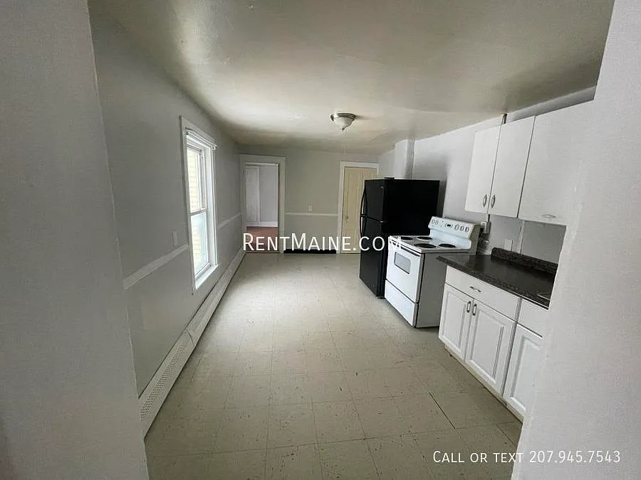 22 Birch St #2