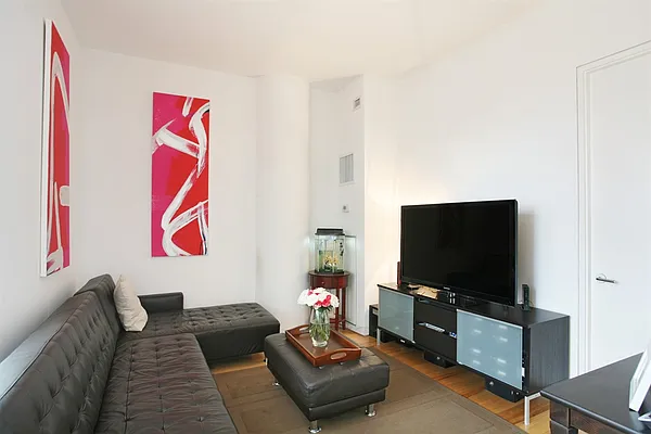 Sold by Corcoran | media 3