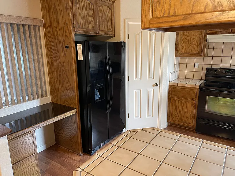 14648 Lafayette Cir — Photo 5