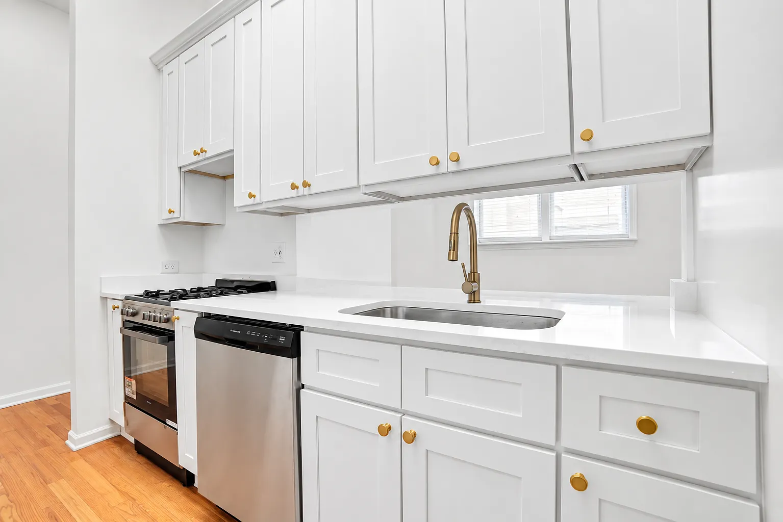 1 bed, $2,495 — Photo 4