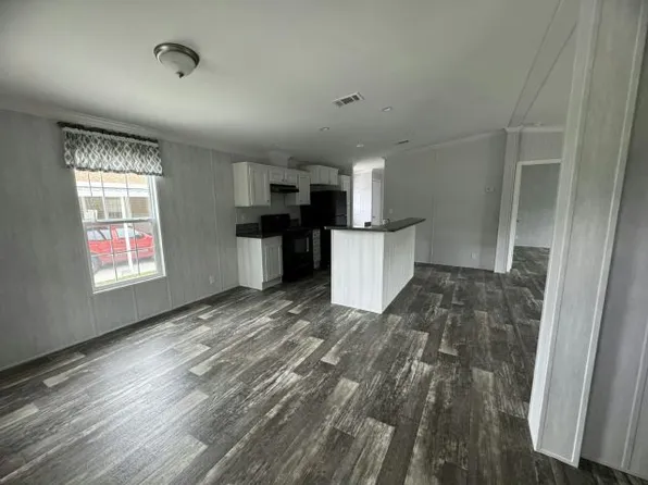 3323 NE 14th St #D13, Ocala, FL 34470