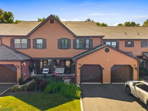 16 Estate Rd, Hillsborough Twp., NJ 08844