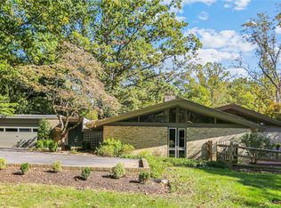 13113 Ridge Dr, Rockville, MD 20850