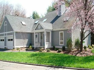 1 Centre Village Dr #1, Madison, CT 06443