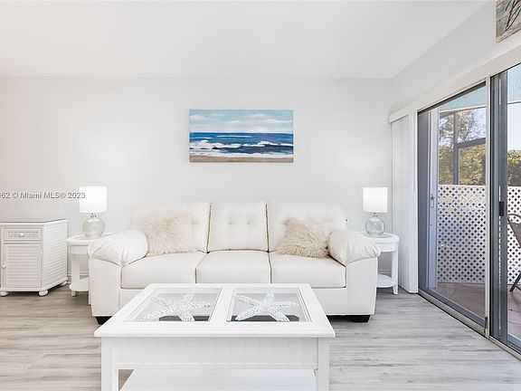 3rd image of 98461 Windward Ave Unit 98461
