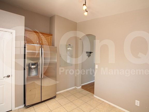 3rd image of 1825 E Donner Dr