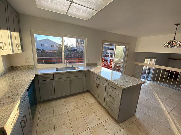 2nd image of 2806 Glen Sharon Way