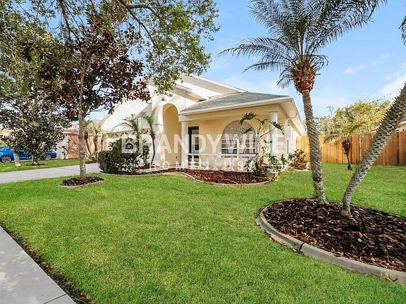 2nd image of 1427 Lake Shore Ranch Dr