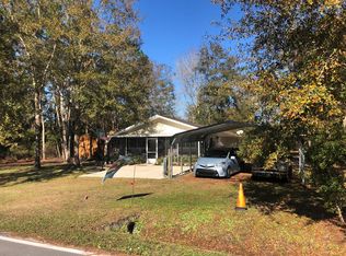 84 Rose Ave, Folkston, GA 31537