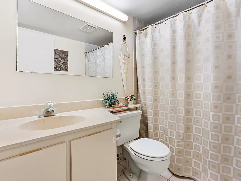 4452 NE Ocean Blvd #C3 — Photo 23